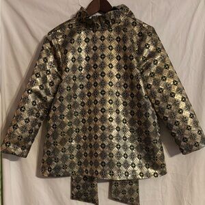 Tuckernuck 3/4 sleeve back zipper closure stand collar relaxed fit lined blouse